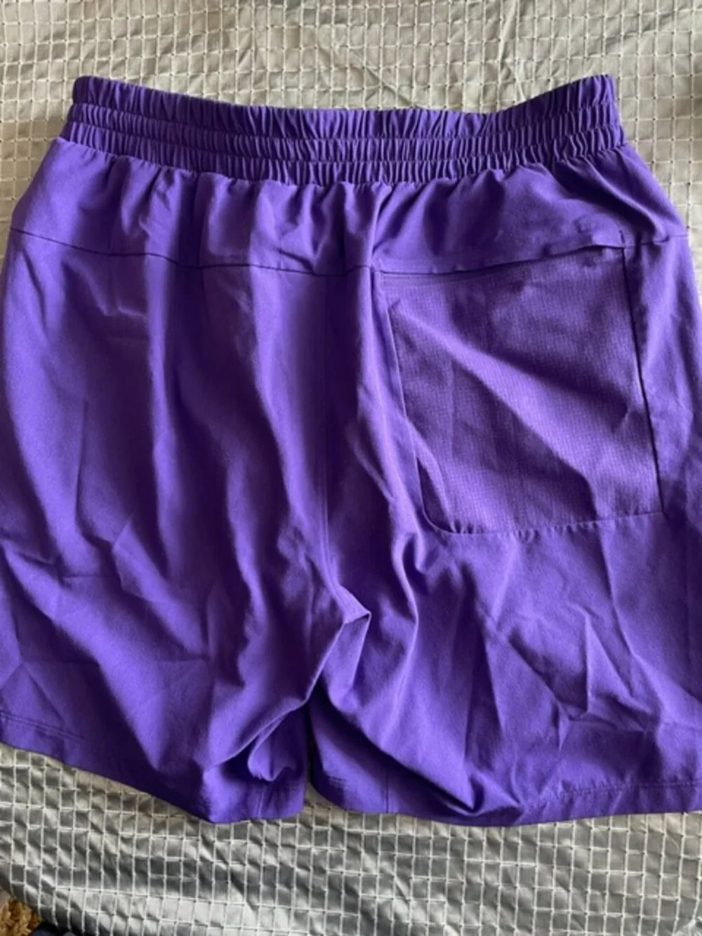 Lululemon shorts new no tags with liner size Medium